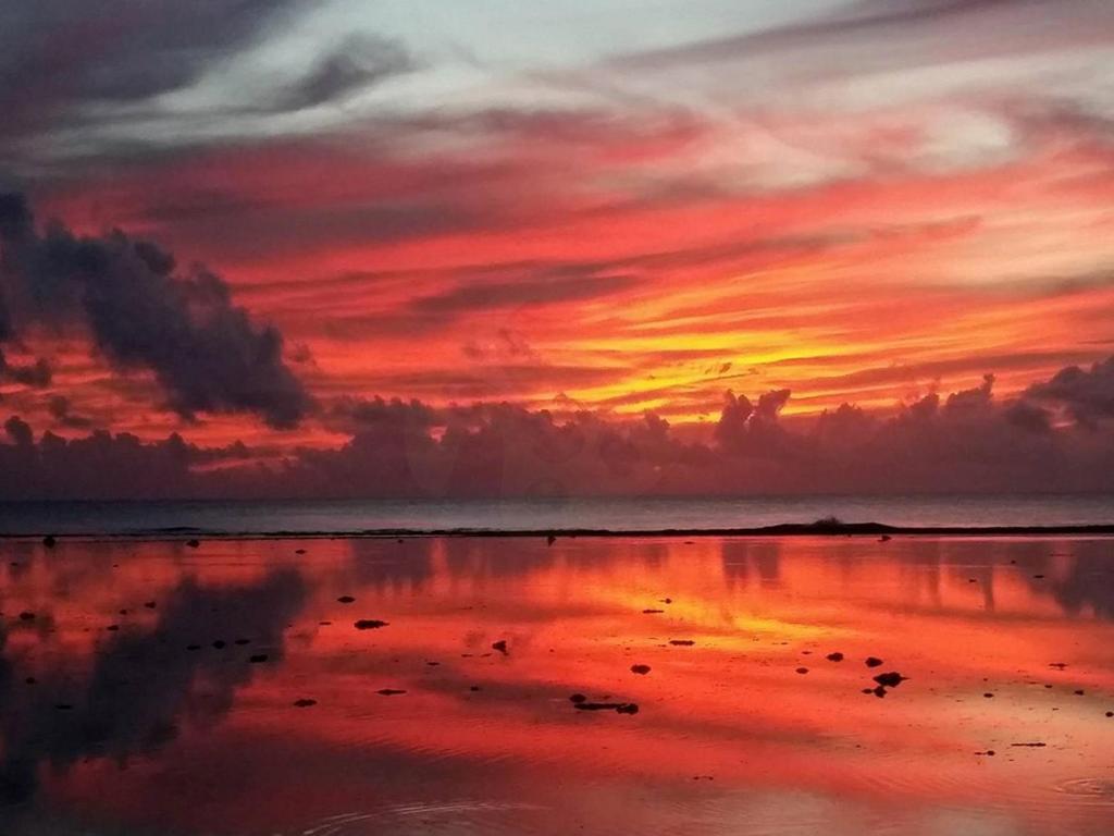 Sunset Palms Rarotonga Hotel ภายนอก รูปภาพ